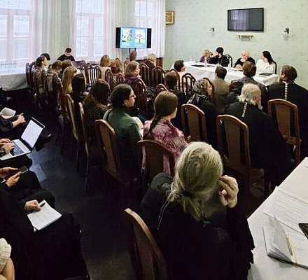 Состоялся круглый стол «Миссионерский потенциал русской народной традиционной культуры»