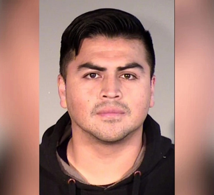 Un sacerdote californiano se declara inocente en un caso de pornografía infantil