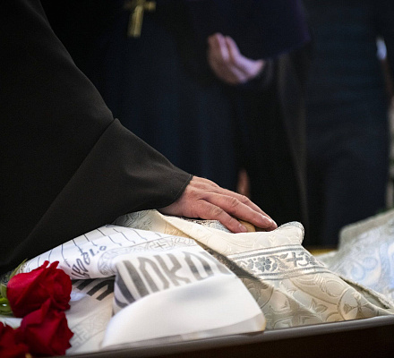 Как хоронят православного человека