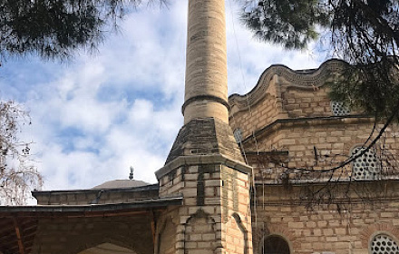 Mezquita Kapakli de Güllübahçe Mahalla