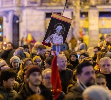 Vaticano: Los días de precepto no se dispensan si se trasladan a un lunes