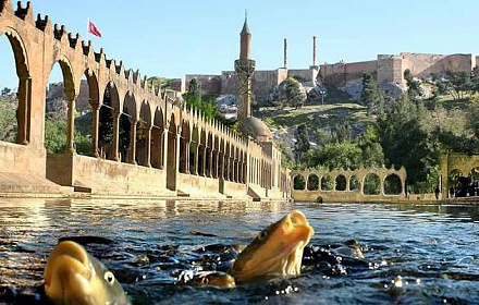 Mezquita Karaharabe de Kyuciukalanli mahalla