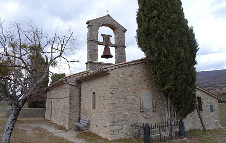 Chapelle et ancien cimetière