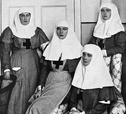 В Перми открывается выставка «Венценосная Семья: Подвиг Любви»