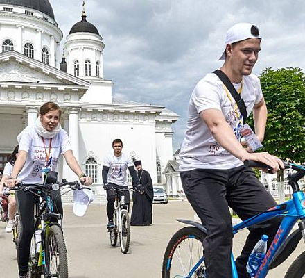 La corsa in bicicletta dedicata al 1030 ° anniversario del battesimo della Rus si è conclusa a Saransk