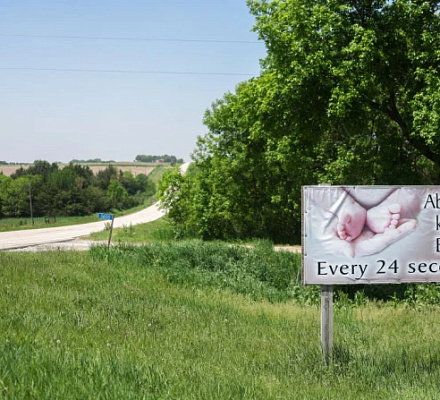 3 estados rechazan medidas electorales a favor del aborto, mientras que otros 7 estados lo amplían
