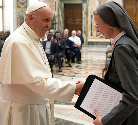El Papa Francisco nombra por primera vez a una mujer al frente de un dicasterio vaticano
