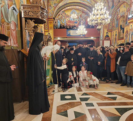 Патриарх Порфирий: Будем верить в Воскресшего Господа и в истину, что человек создан на вечность