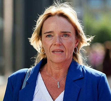 В Шотландии сняты обвинения с медсестры, не пожелавшей делить раздевалку с трансгендером и за это лишившейся работы