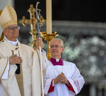 Pope Leo XIV has phone call with Russian President Vladimir Putin