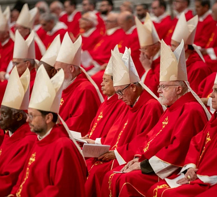 LIVE UPDATES: German cardinal predicts longer conclave than 2013 election of Pope Francis