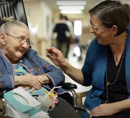 ‘My first Hail Mary in 45 years’: Rosary Team brings prayer to memory care residents