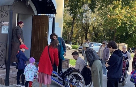В Пензе при поддержке Синодального отдела по церковной благотворительности начала работу программа инклюзивных семейных встреч «БлагоДействие»