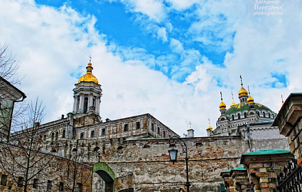 Свято-Никольский мужской монастырь Украинская Православная Церковь Киевский Патриархат