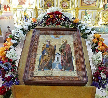 «Петров день» – великий праздник апостолов Петра и Павла