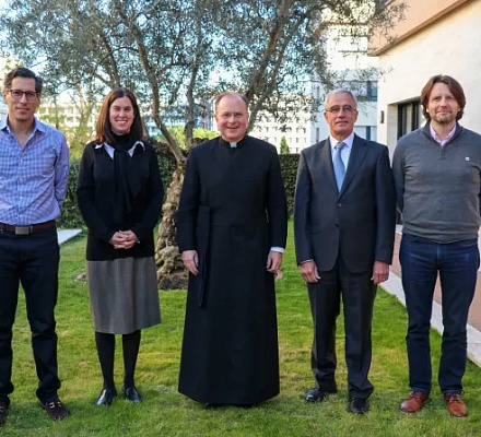 Vatican gives definitive approval to statutes of Regnum Christi