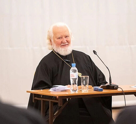 Протоиерей Владимир Воробьёв, основатель и президент ПСТГУ, отметил свое 85-летие