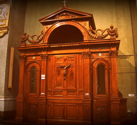 Trump’s Justice Department investigates Washington law threatening seal of confession