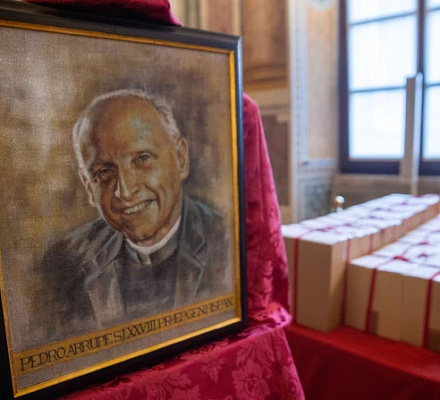 Concluida la fase diocesana para la canonización del Padre Pedro Arrupe