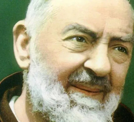 Падре Пио говорил на незнакомых ему языках: дар ксеноглоссии