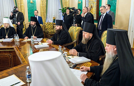 Священный Синод утвердил текст молебна о вразумлении имущих намерение погубити младенца во чреве