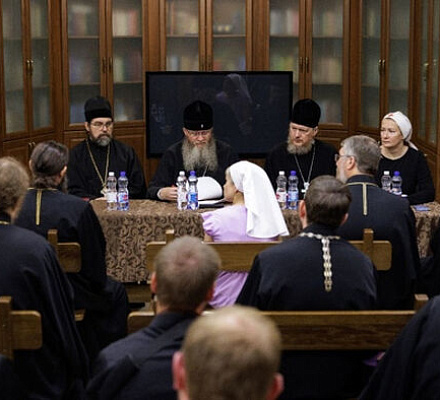 Представители Синодального отдела по благотворительности и Луганской епархии обменялись опытом больничного служения