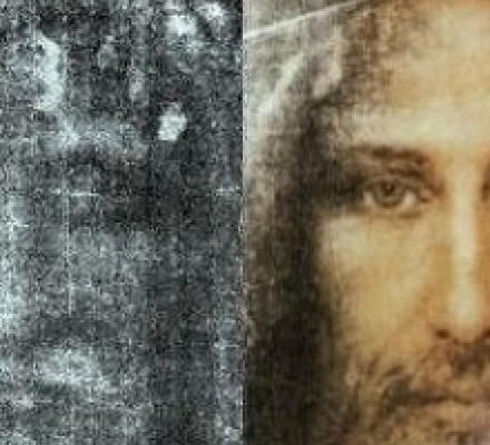 Il volto volumetrico del Salvatore è apparso nella nicchia della croce in un villaggio nella regione di Lviv