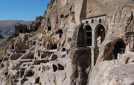 Cueva de la ciudad-monasterio Vardzia