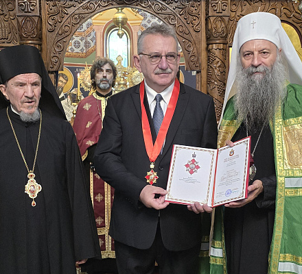 Сербский Патриарх Порфирий посетил Спасо-Преображенский монастырь в Милтоне