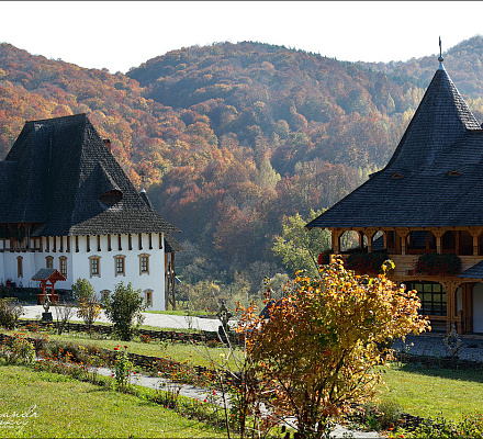 Come da una favola. Monastero di Barsana nella regione di Maramures, Romania