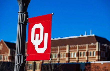 В США студентка подверглась дискриминации за то, что назвала гендерную идеологию «бесовской»