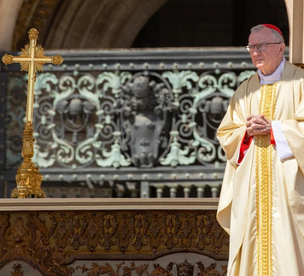 Divine Mercy Sunday: Pope Francis was an ‘instrument of mercy for humanity,’ Parolin says
