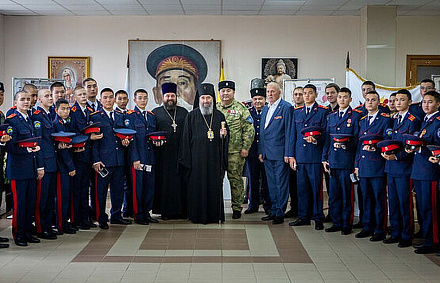 Архиепископ Юстиниан благословил открытие выставки «Казачество Крыма»