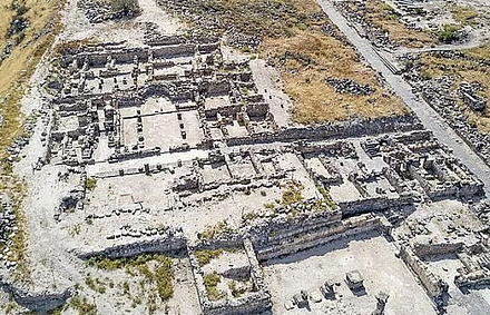 Израиль: в древнем городе Гиппос на руинах собора обнаружен уникальный 1400-летний артефакт