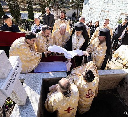 В Румынии обретены мощи прп. Филотимии, матери прп. Дометия Милостивого