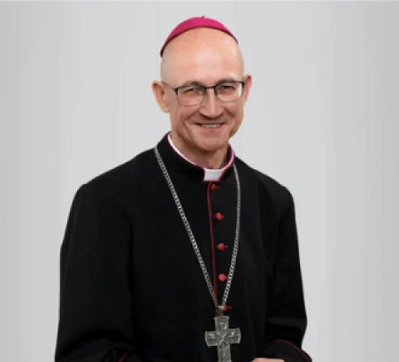 El Papa Francisco nombra al arzobispo Galbas nuevo líder de la archidiócesis de Varsovia