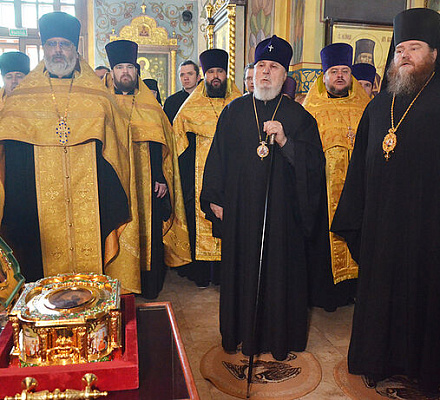 В Пермскую митрополию принесен ковчег с мощами святителя Тихона, Патриарха Московского и всея России