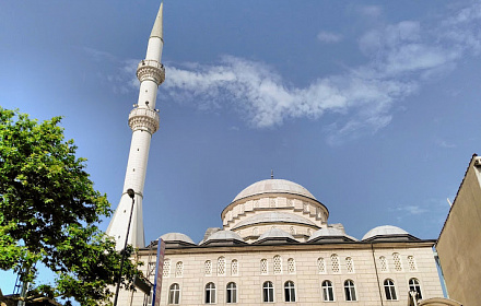 Mezquita Kazım Karabekir Berat