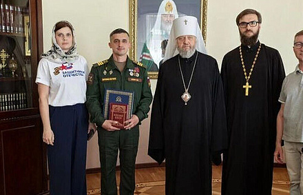 Митрополит Аристарх встретился с ветераном СВО, мечтающим построить храм и поступить в семинарию