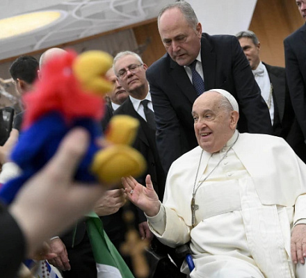 Pope Francis calls for global commitment to eradicate child labor and exploitation