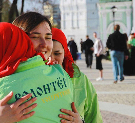 I servizi di volontariato ortodosso sono proposti nelle città russe con una popolazione di centomila.