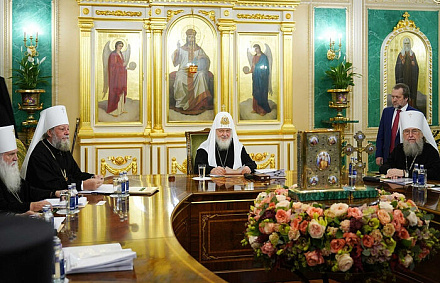 Утвержден текст молебна об исцелении детей с тяжелыми заболеваниями и об их родителях