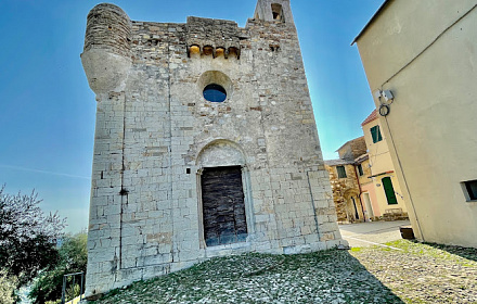 Chiesa-fortezza di San Pietro