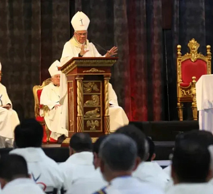 Priority of Mass for priests driven home at International Eucharistic Congress