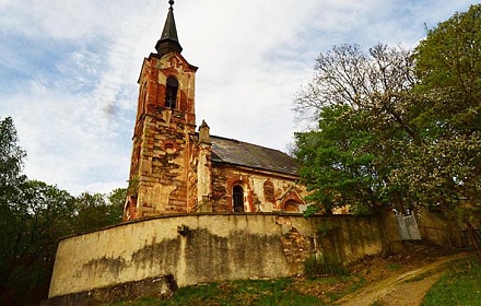 Iglesia de San Jorge en Lukow (República Checa)