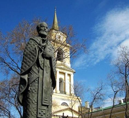 Памятник святителю Николаю Чудотворцу в Перми