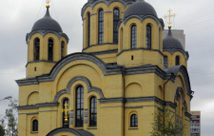 Церковь Рождества Христова в Батманах