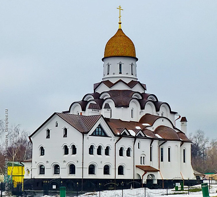 Chiesa di Sant'Alessandro Nevsky - Complesso del Patriarca a MGIMO (Mosca)