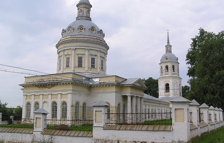 Chiesa dell'Ascensione del Signore. Il villaggio di Karinka.