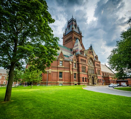 Poll: Parents say colleges losing focus, need to shift from politics to academics